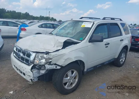 2012 Ford Escape Xlt из США, поврежденный, VIN 1FMCU0DG2CKA41646